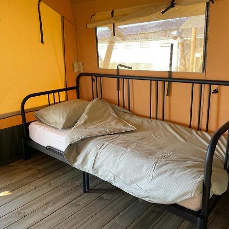 Luxe Safaritenten Petit013 - Nieuw Tilburg Bagian luar foto