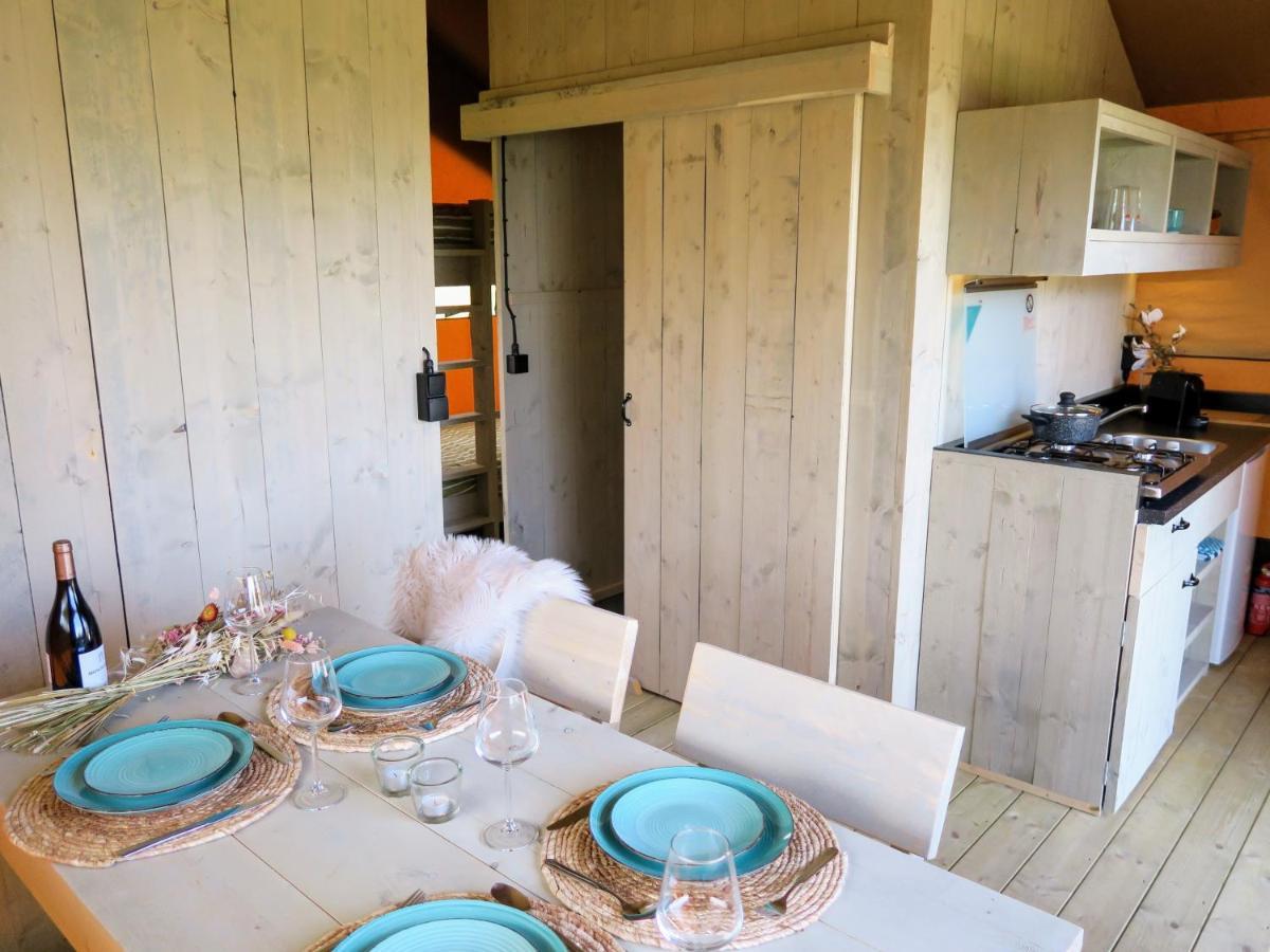 Luxe Safaritenten Petit013 - Nieuw Tilburg Bagian luar foto