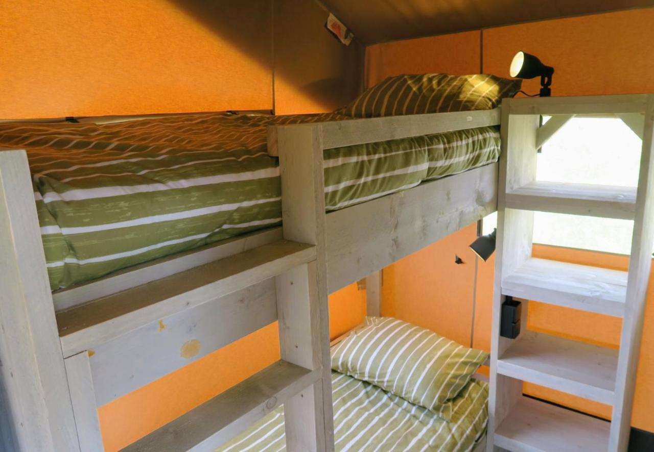 Luxe Safaritenten Petit013 - Nieuw Tilburg Bagian luar foto