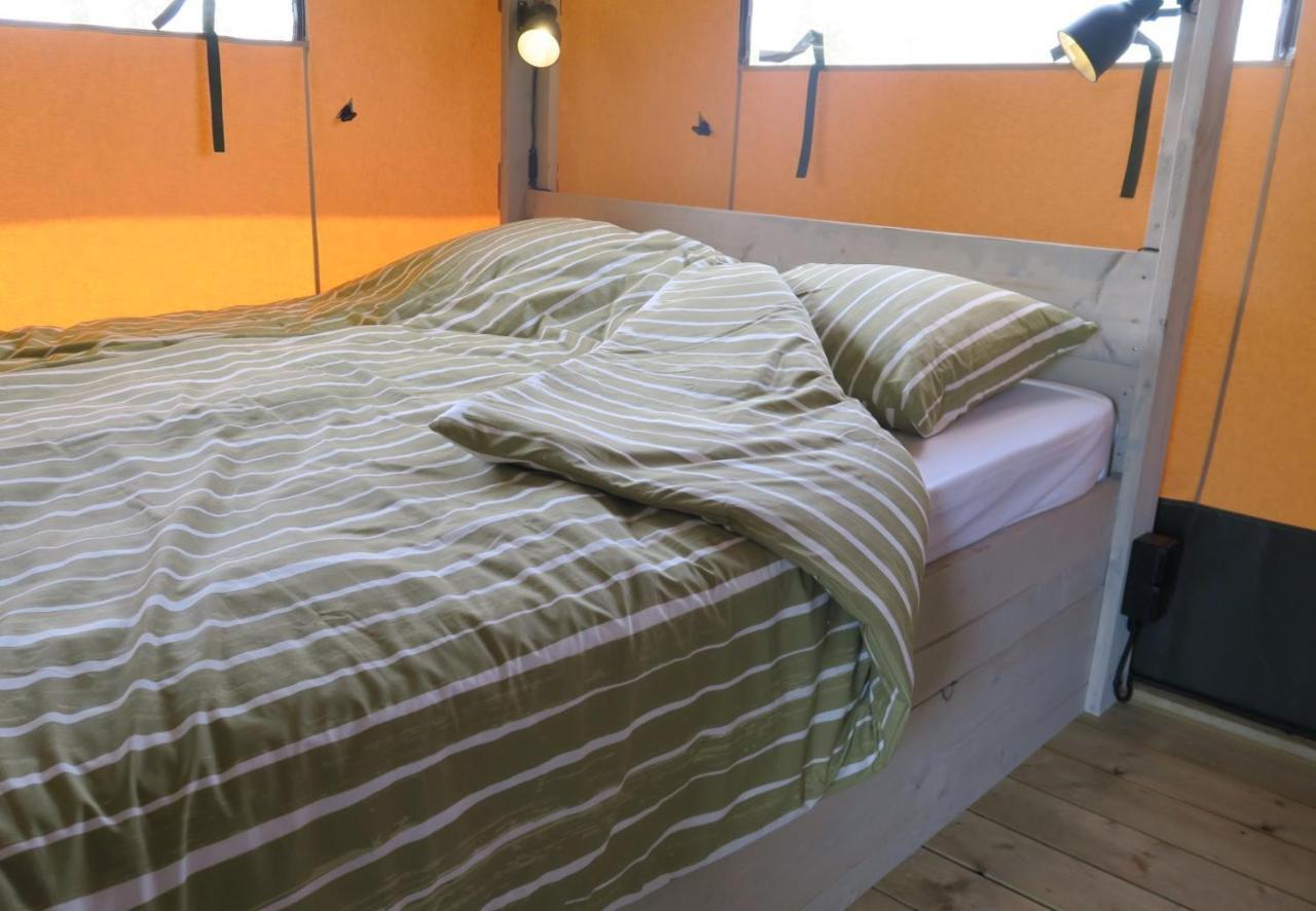 Luxe Safaritenten Petit013 - Nieuw Tilburg Bagian luar foto