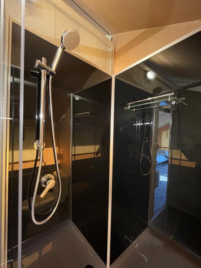 Luxe Safaritenten Petit013 - Nieuw Tilburg Bagian luar foto