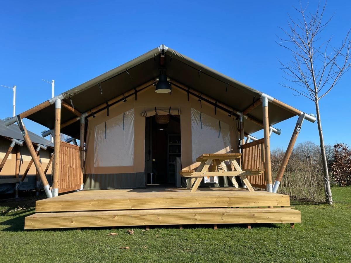 Luxe Safaritenten Petit013 - Nieuw Tilburg Bagian luar foto